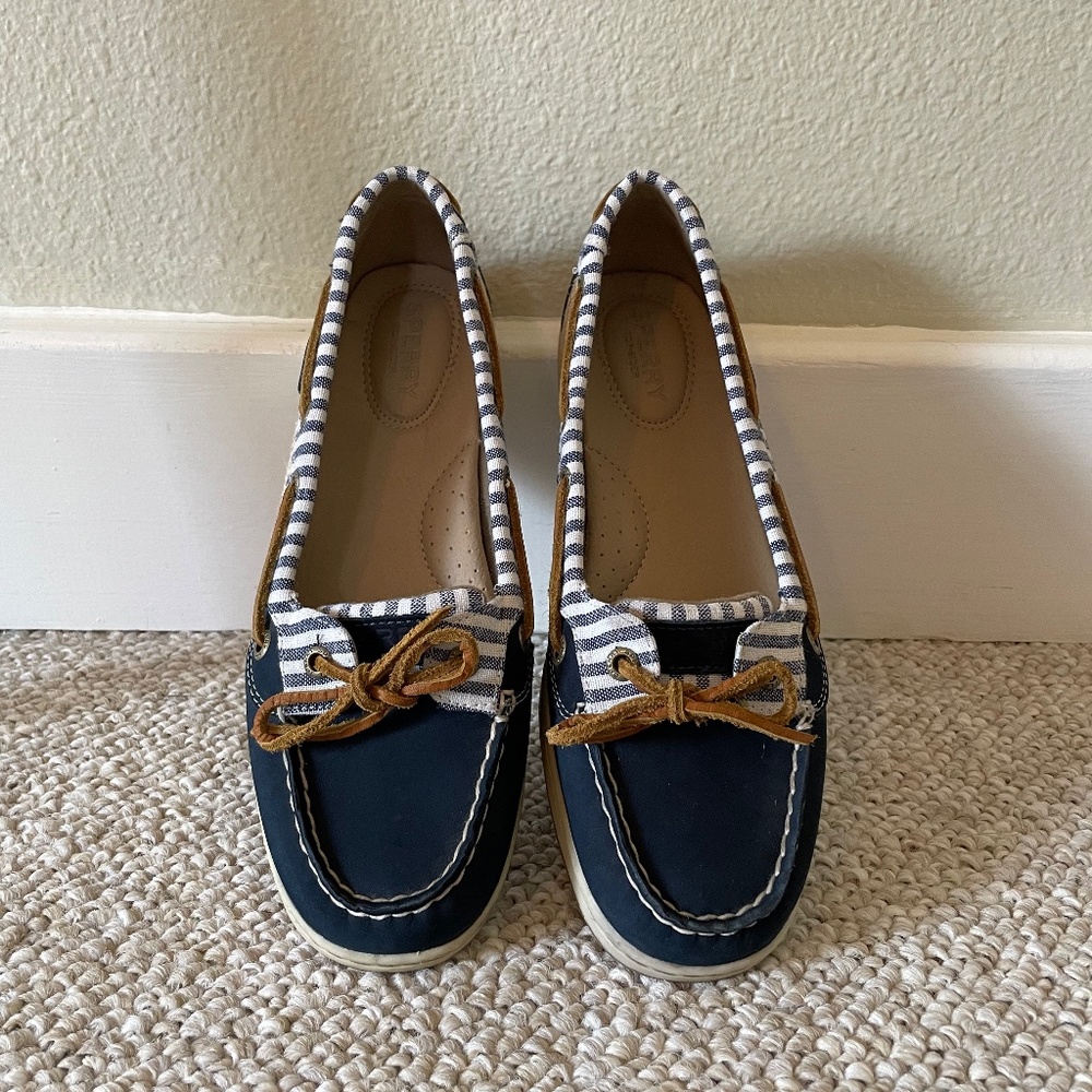 Striped, Navy Sperry Boat Shoes